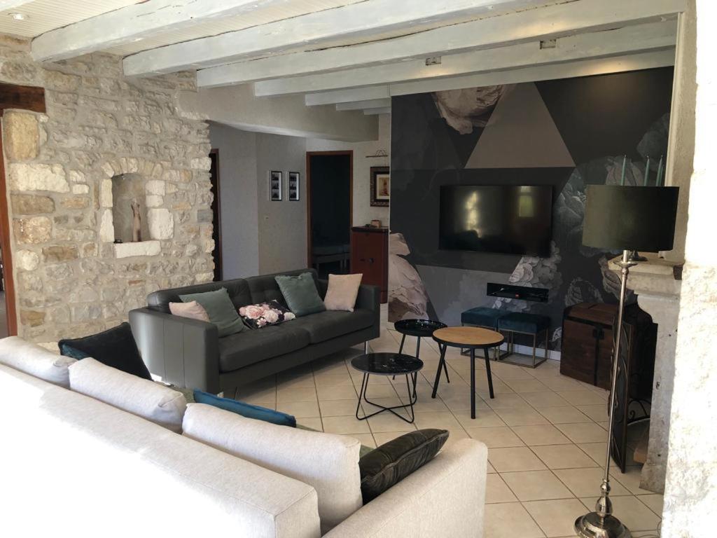 Gite De L'Ancheronne 12 Couchages Spa Lavans-sur-Valouse Exteriér fotografie